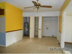 47 Pine Tree Dr. - Photo 13