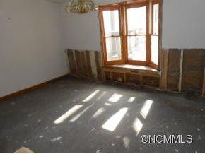 47 Pine Tree Dr. - Photo 15