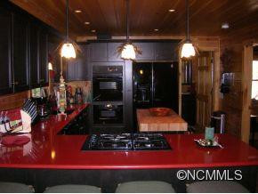 788 Mountain forest Drive - Photo 3