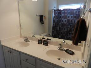 87 Black River - Photo 10
