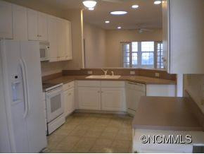 28 Canterbury Trace - Photo 5
