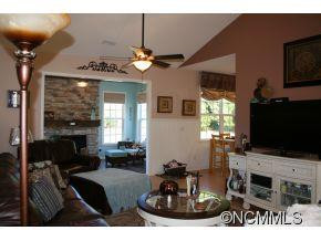 18 Summer Meadow Road - Photo 7