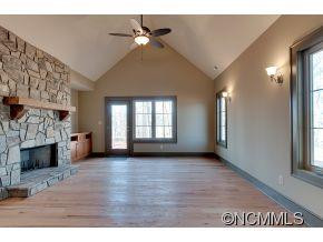 145 Hollymoorside Drive - Photo 5