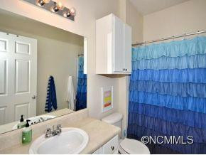 600 VISTA LAKE DRIVE -  #306 - Photo 6