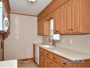 192 JAMES STREET - Photo 4