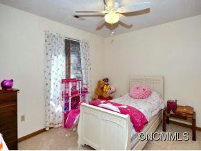 121 STONECREST - Photo 15