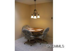64 South Greenwood Forest Drive - Photo 5