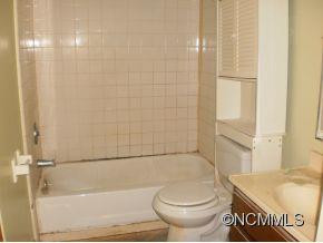 72 Goldmont Street - Photo 6