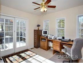 140 FOOTHILLS DRIVE - Photo 13