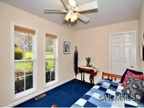 140 FOOTHILLS DRIVE - Photo 17