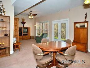 140 FOOTHILLS DRIVE - Photo 18