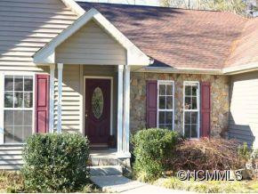 140 FOOTHILLS DRIVE - Photo 3