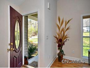 140 FOOTHILLS DRIVE - Photo 4