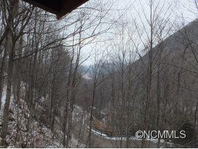 730 WAYHA ZOOSHUGA ROAD - Photo 13
