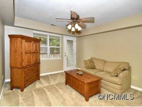 208 CARLYLE WAY - Photo 2