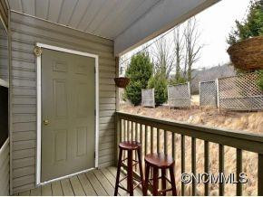 208 CARLYLE WAY - Photo 14