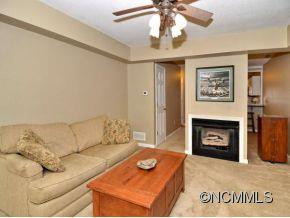 208 CARLYLE WAY - Photo 3