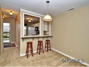 208 CARLYLE WAY - Photo 4