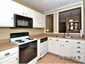 208 CARLYLE WAY - Photo 6