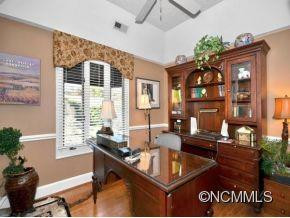 4 Lakeway Circle - Photo 14