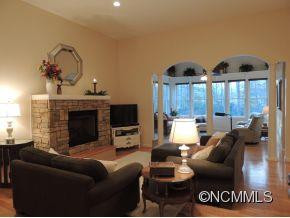 190 Jonathan Creek Drive - Photo 4