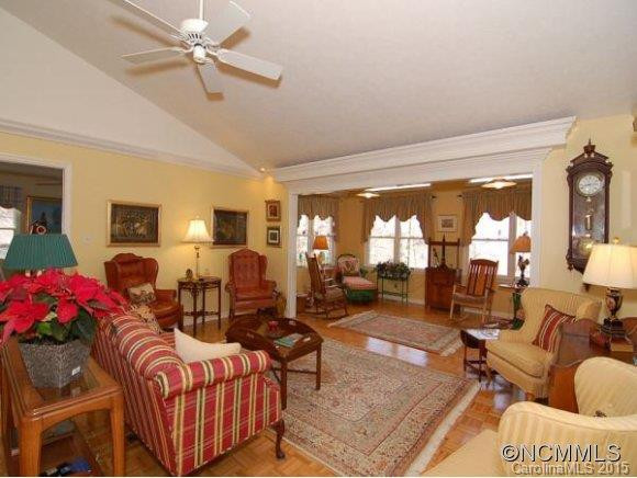 104 JENNY LIND DRIVE - Photo 4