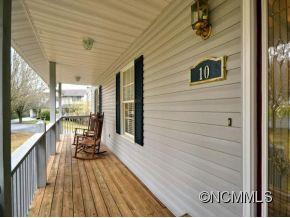 10 DIAMOND LANE - Photo 2