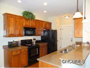 28 Rose Point Drive - Photo 2