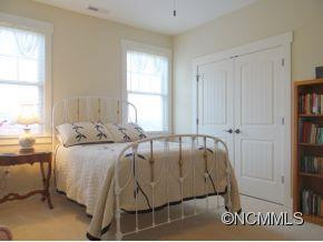 28 Rose Point Drive - Photo 5