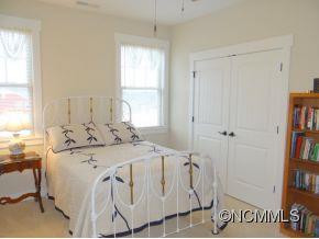 28 Rose Point Drive - Photo 7