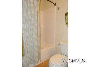 28 Rose Point Drive - Photo 9