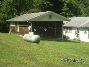1185 Macktown Rd - Photo 4