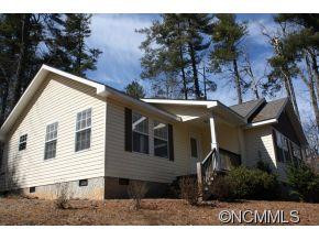 601 Laurel Drive - Photo 2