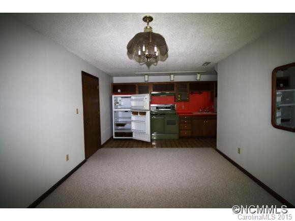 619 Haven Drive - Photo 13