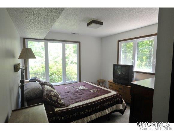 619 Haven Drive - Photo 17