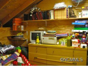 8 Cedarwood Rd - Unit B - Photo 12