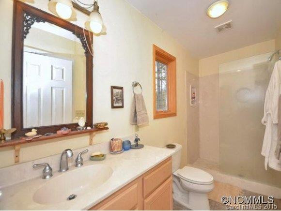 706 LAKE FALLS ROAD - Photo 8