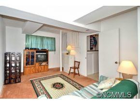 225 Bird Creek Drive - Photo 9