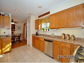 330 CHIPMUNK DRIVE - Photo 5