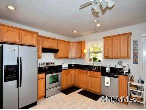 323 HEMLOCK SPRINGS TRAIL - Photo 8