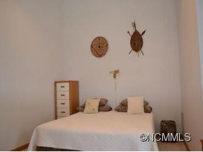 5 DOGWOOD GLEN CIRCLE - Photo 10