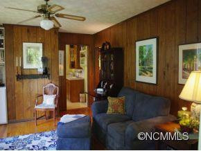 19 SAYLES ROAD - Photo 6