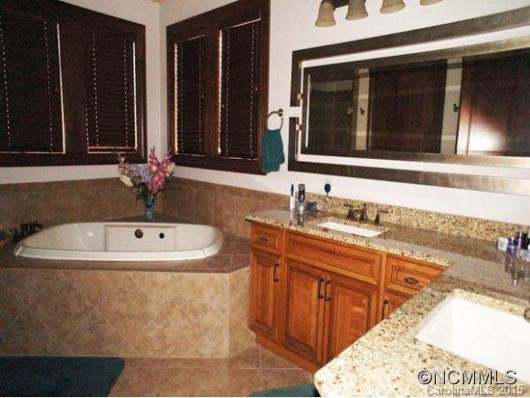 115 POINTS WEST DRIVE - Photo 17