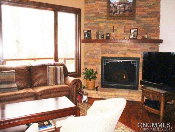 115 POINTS WEST DRIVE - Photo 4