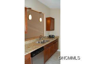 127 Riverview Drive - Photo 3