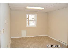 127 Riverview Drive - Photo 7