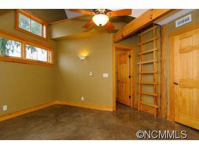 169 Virginia Avenue - Photo 12