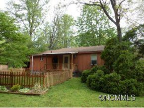 28 Red Bridge Rd