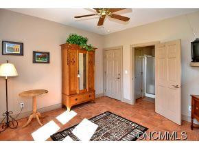 1380 Parkway North - Photo 20
