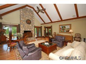 1380 Parkway North - Photo 4